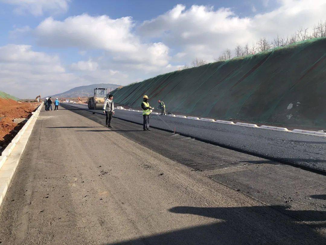 高速公路高填深挖路基設(shè)計(jì)通用圖 - 公路橋梁圖圖紙 - .