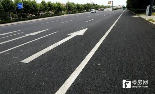 滕州北辛路道路提升工程進展順利，5300米路段路面復鋪與標線完工
